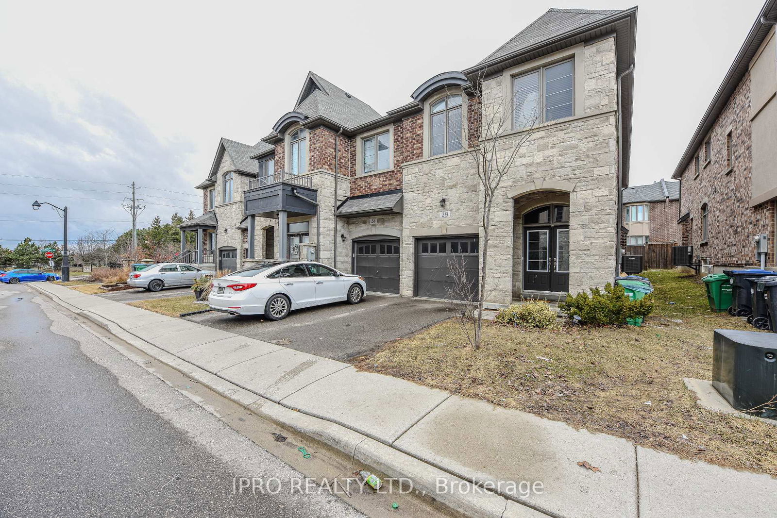 Townhouse for sale at 29 Gammon Crescent, Brampton, Bram West, L6Y 6B7 - MLS: W12028009