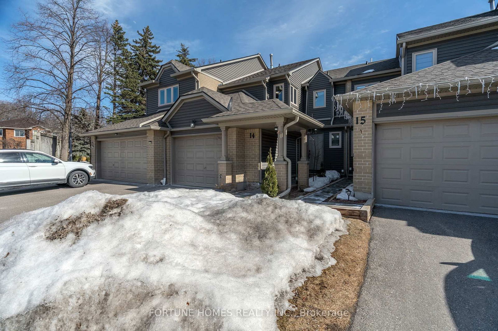 Townhouse for sale at 14-3600 Colonial Drive, Mississauga, Erin Mills, L5L 5P5 - MLS: W12028059