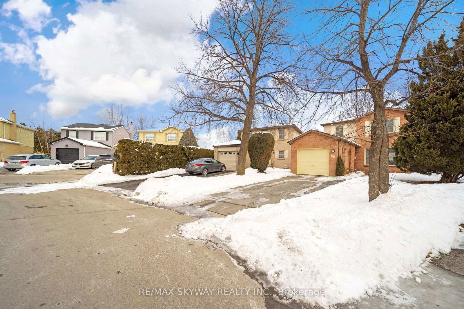 Detached House for sale at 50 Festoon Place, Brampton, Southgate, L6T 4R4 - MLS: W12028436