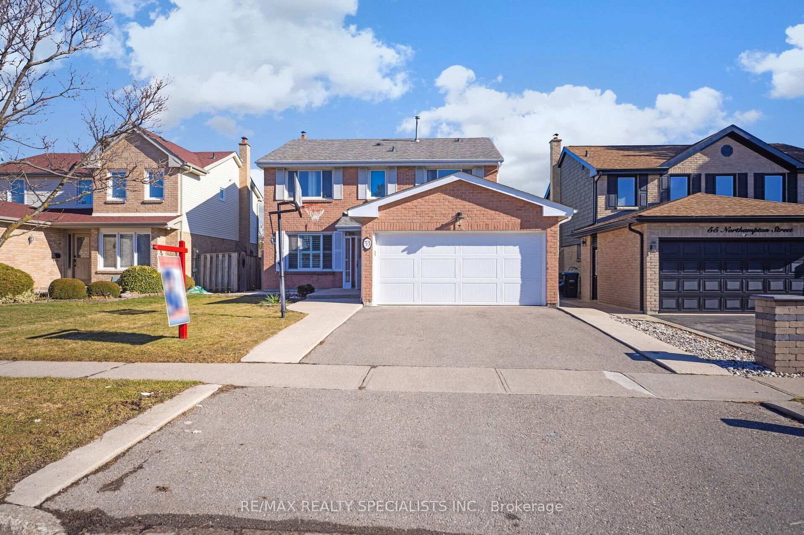 Detached House for sale at 53 Northampton Street, Brampton, Westgate, L6S 3Z6 - MLS: W12028629