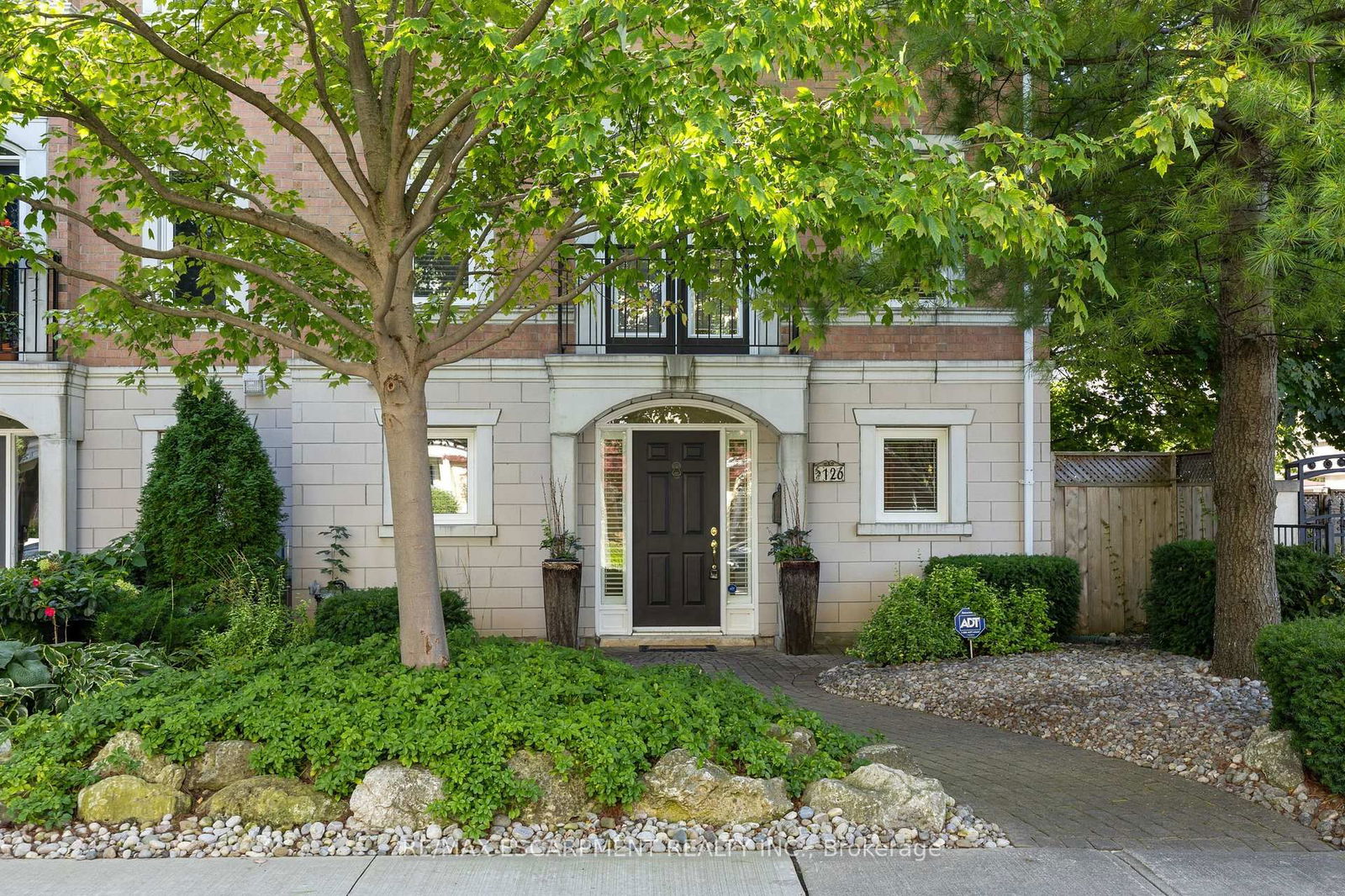 Townhouse for sale at 126 Brant Street, Oakville, OO Old Oakville, L6K 3X6 - MLS: W12028765