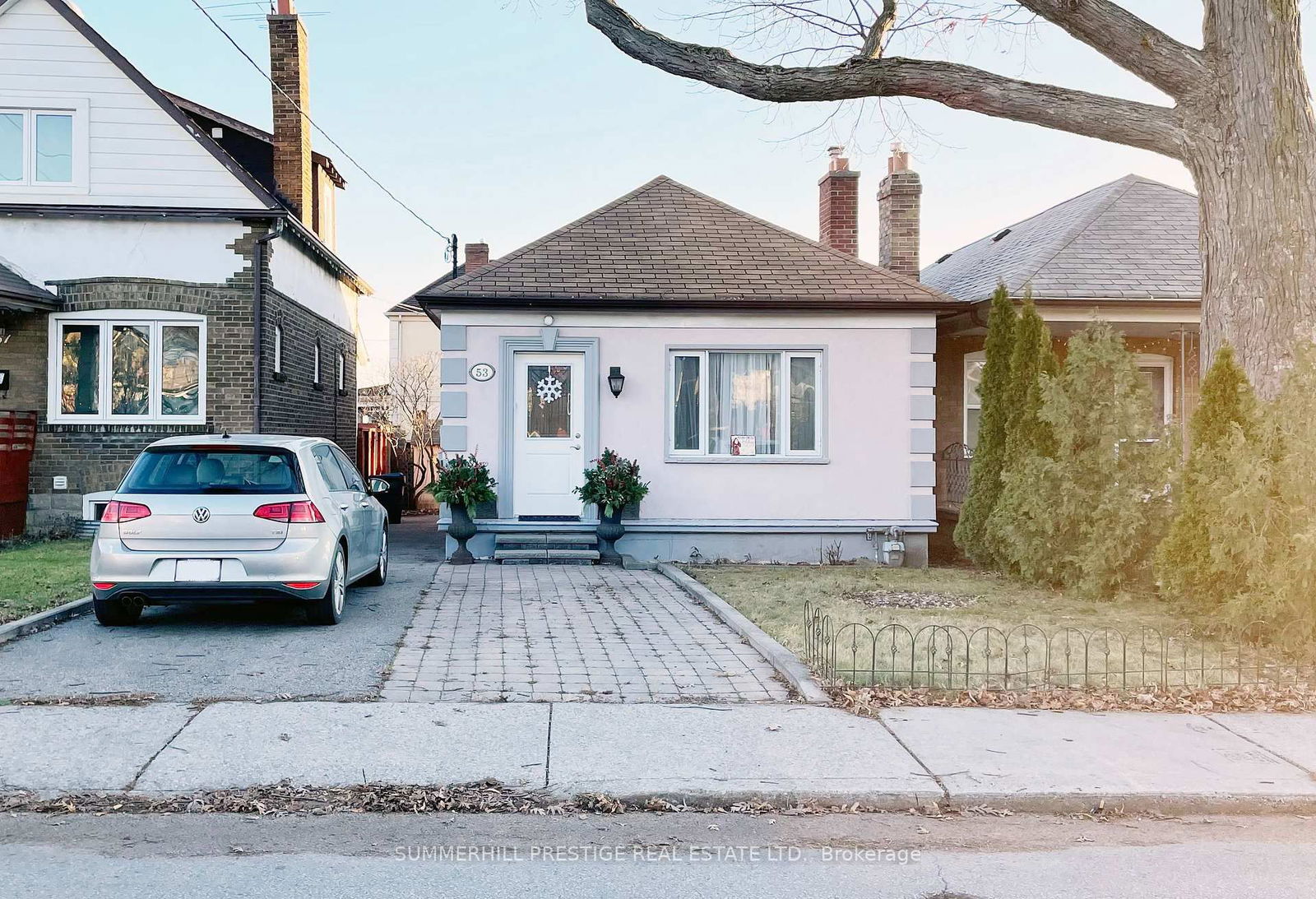 Detached House for sale at 53 Bowie Avenue, Toronto, Briar Hill-Belgravia, M6E 2P4 - MLS: W12028779