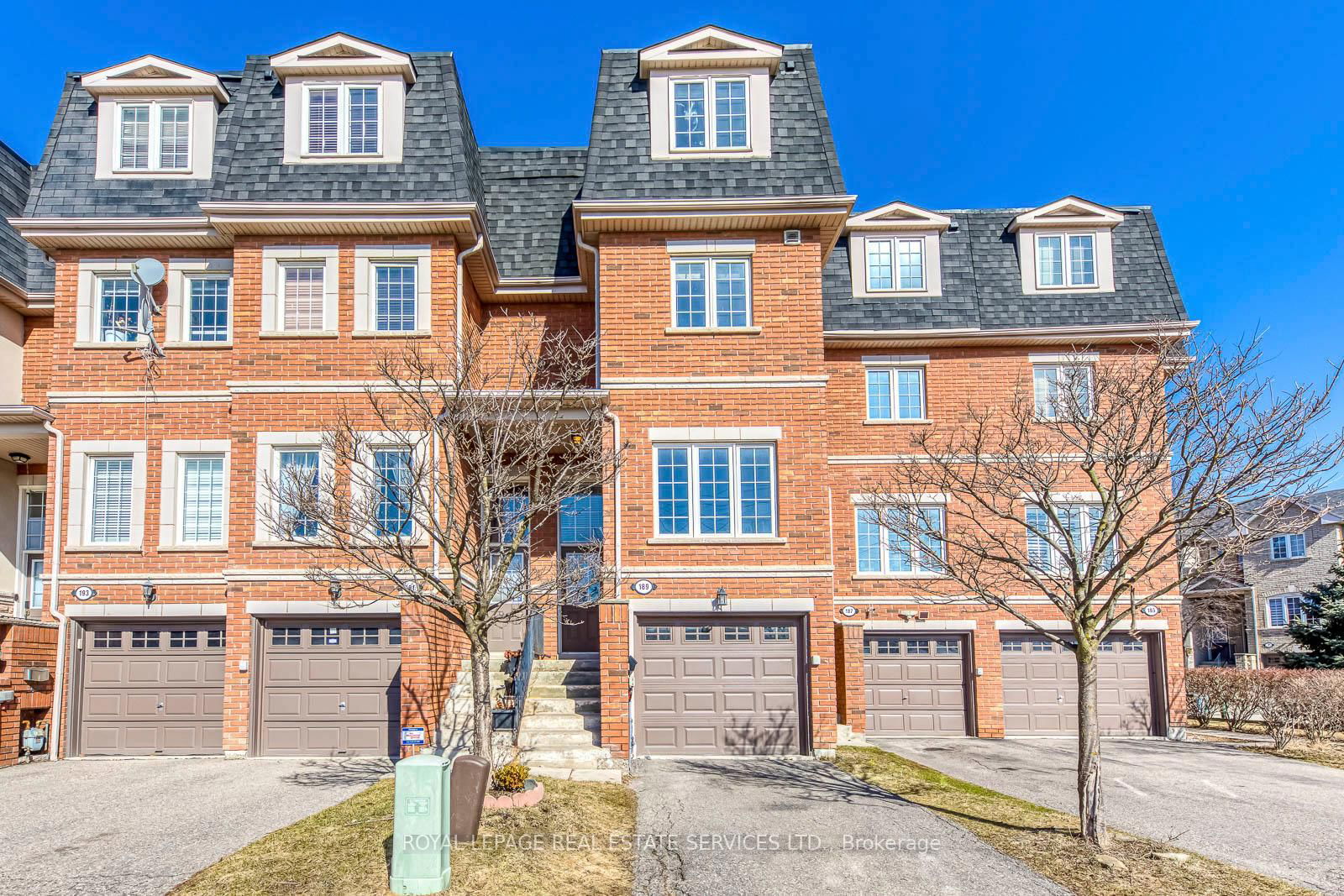 Townhouse for sale at 189-435 Hensall Circle, Mississauga, Cooksville, L5A 4P1 - MLS: W12028795