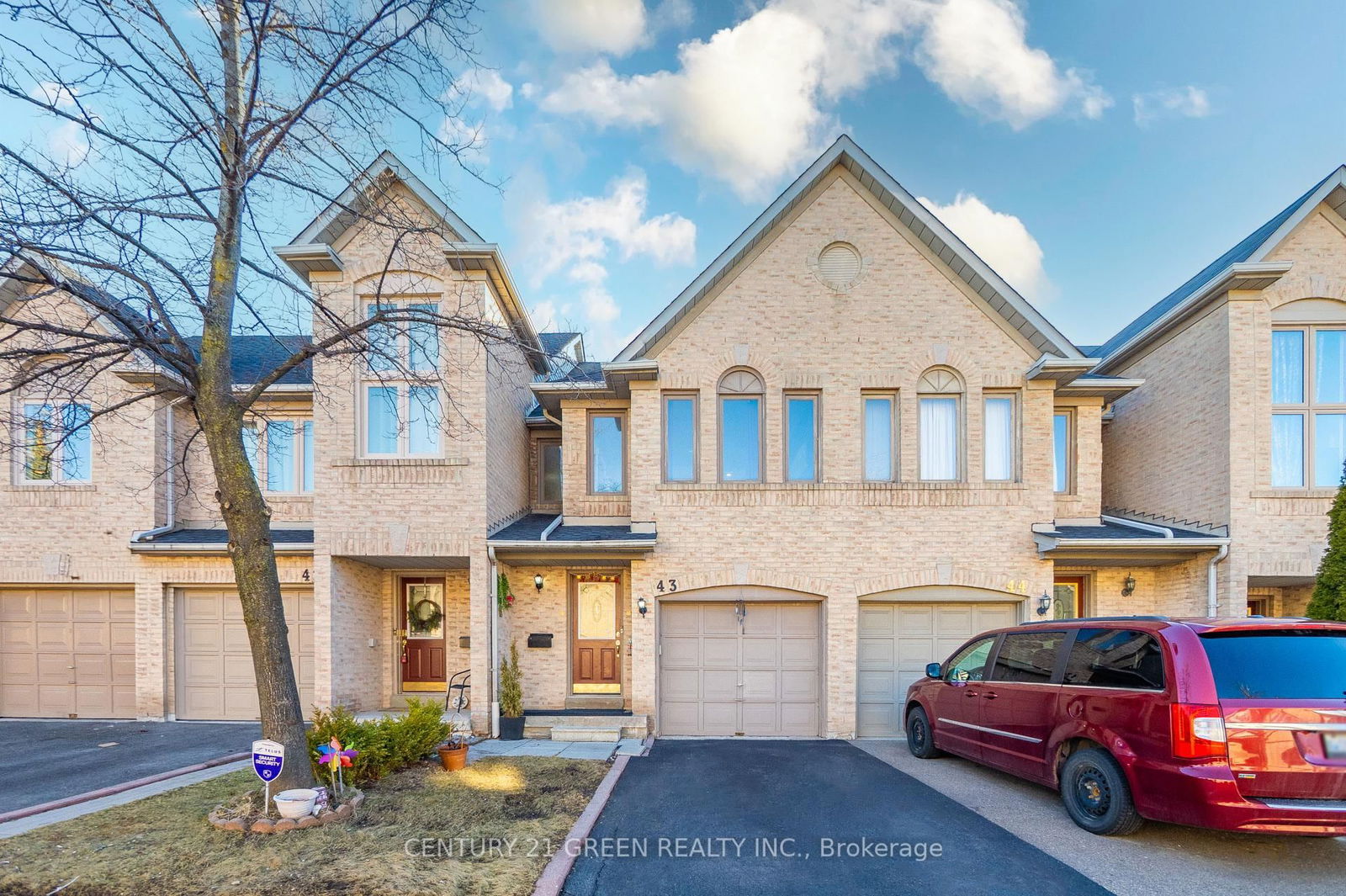 Townhouse for sale at 43-1292 Sherwood Mills Boulevard, Mississauga, East Credit, L5V 2G8 - MLS: W12029079