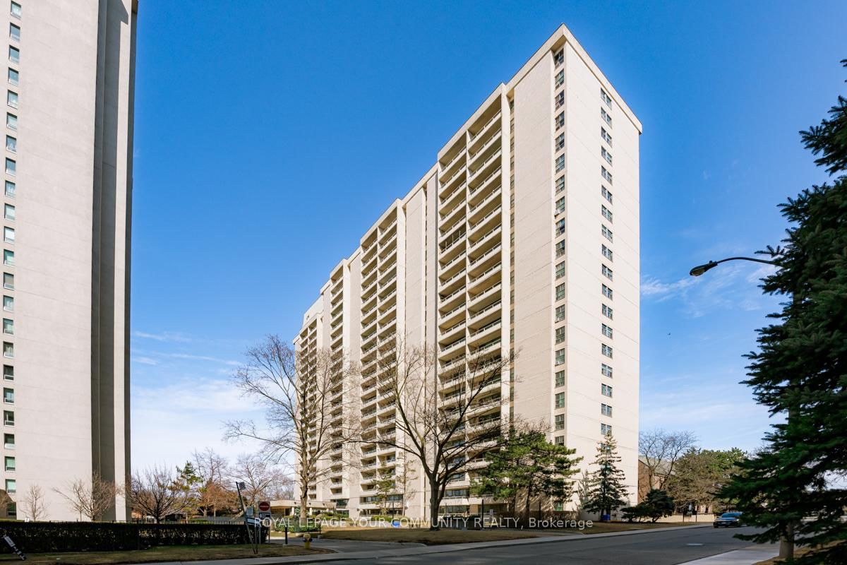 Condo for sale at 106-360 Ridelle Avenue, Toronto, Briar Hill-Belgravia, M6B 1K1 - MLS: W12029134