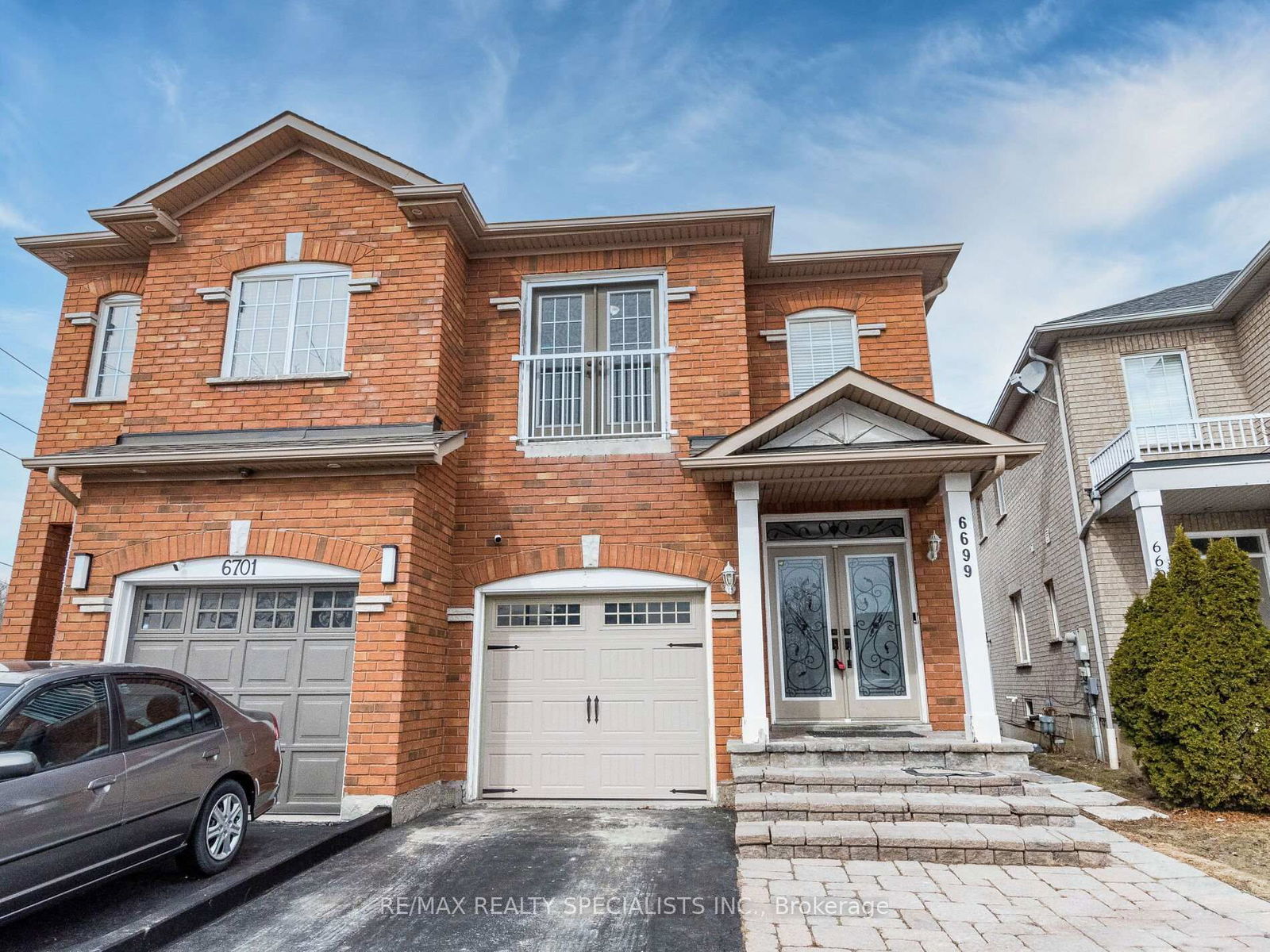 Semi-Detached House for sale at 6699 Jazzy Mews, Mississauga, Meadowvale Village, L5W 1S2 - MLS: W12029171