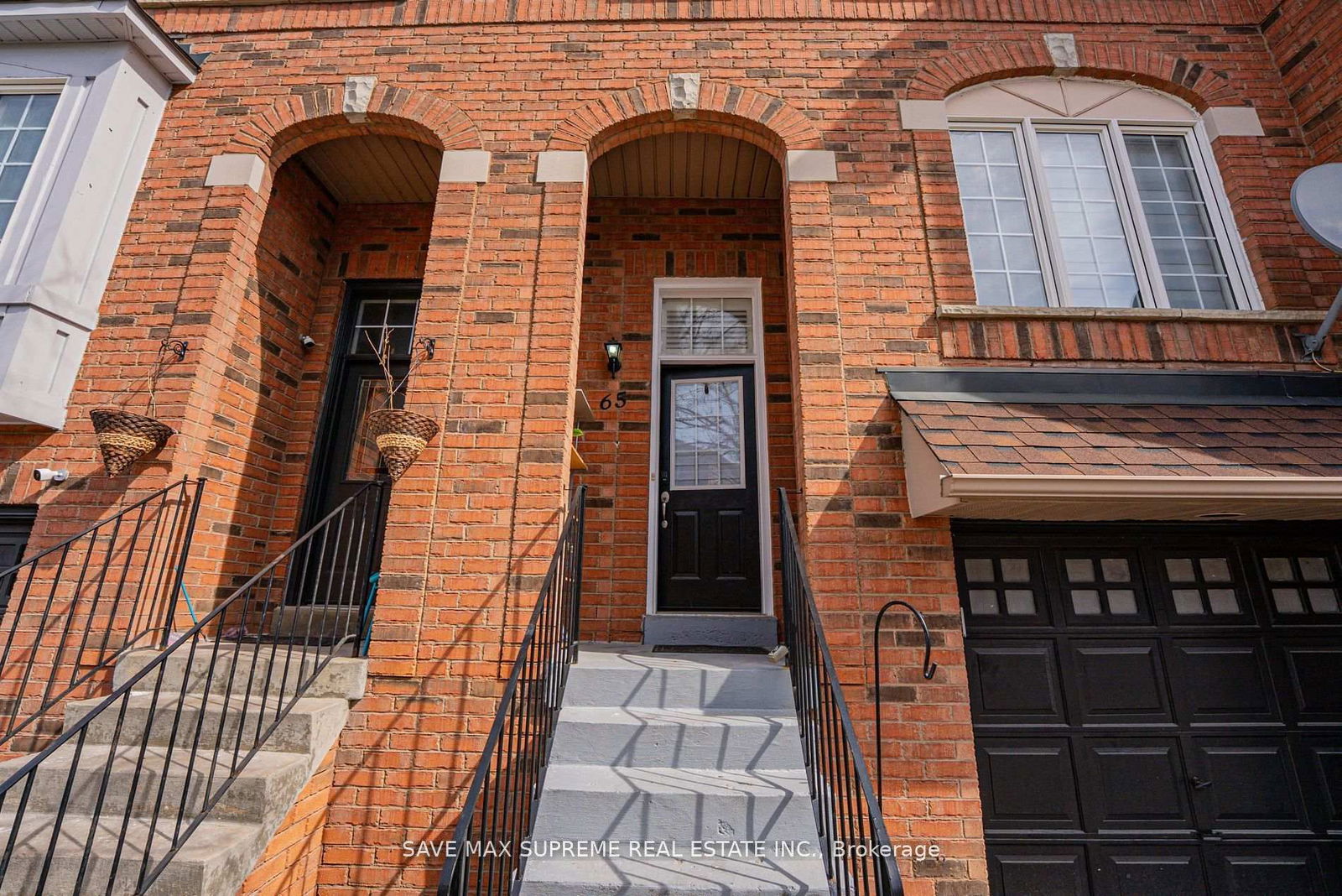 Townhouse for sale at 65-2 Clay Brick Court, Brampton, Brampton North, L6V 4M7 - MLS: W12029210