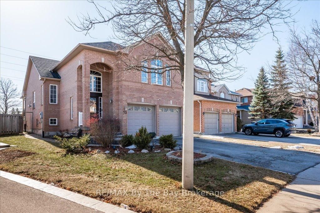 Detached House for sale at 12 Twin Willow Crescent, Brampton, Snelgrove, L7A 1J9 - MLS: W12029304