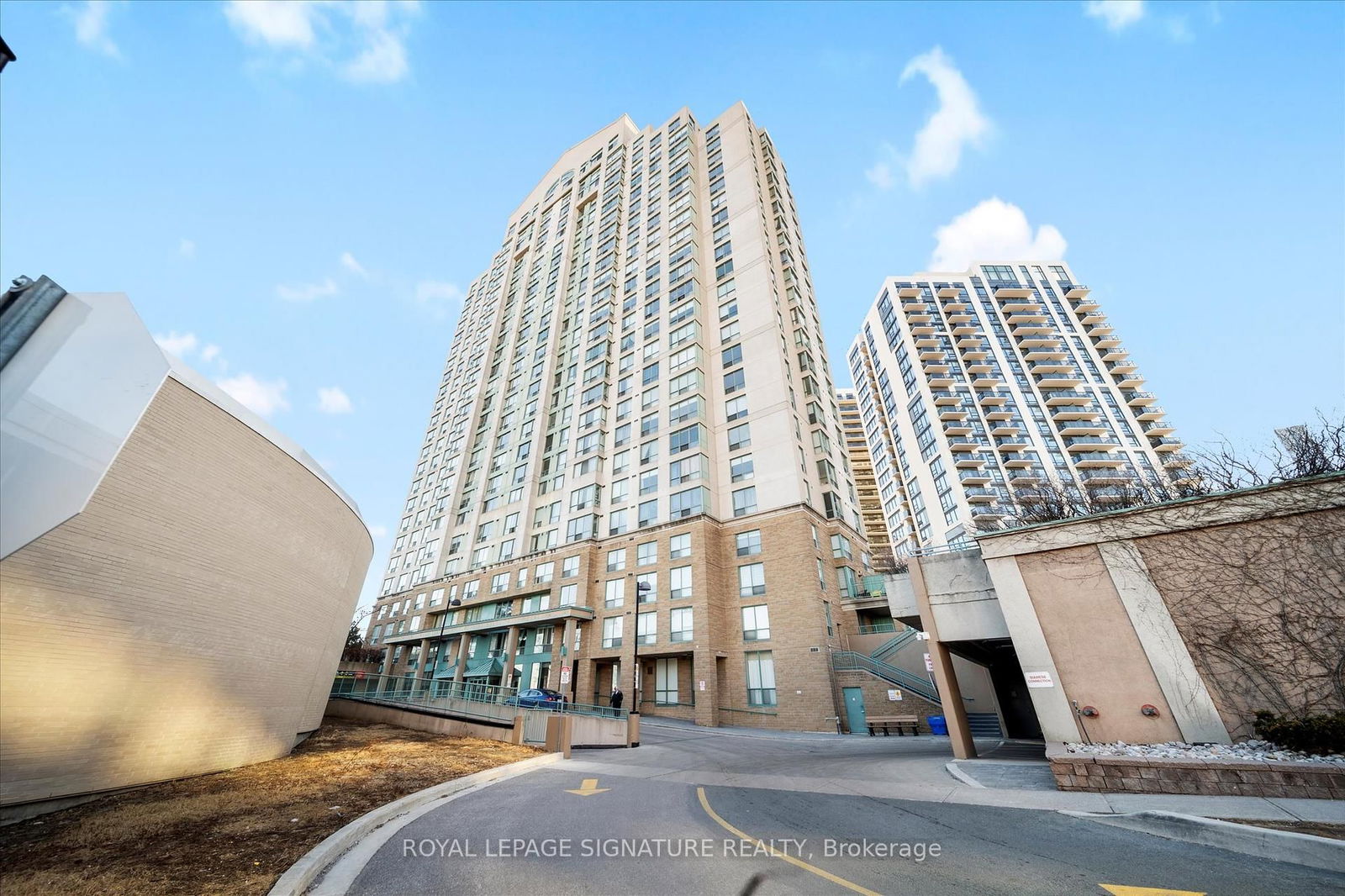 Condo for sale at 2307-101 Subway Crescent, Toronto, Islington-City Centre West, M9B 6K4 - MLS: W12029596