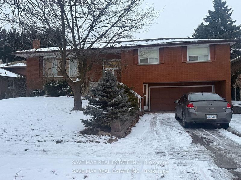 Detached House for sale at 15 MEADOWLAND Gate, Brampton, Bram East, L6W 3N8 - MLS: W12029786