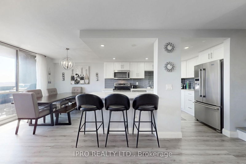 Unit 1111 — 11 Wincott Dr, Toronto - Kingsview Village-The Westway image-0-0