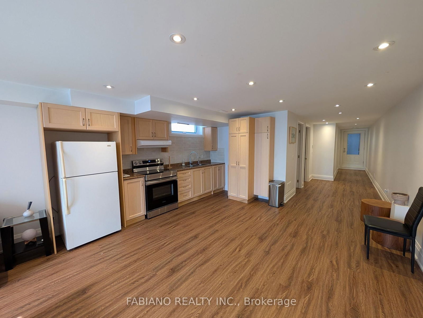 Semi-Detached House for lease at Lower-1036 Dovercourt Road, Toronto, Dovercourt-Wallace Emerson-Junction, M6H 2X8 - MLS: W12029945