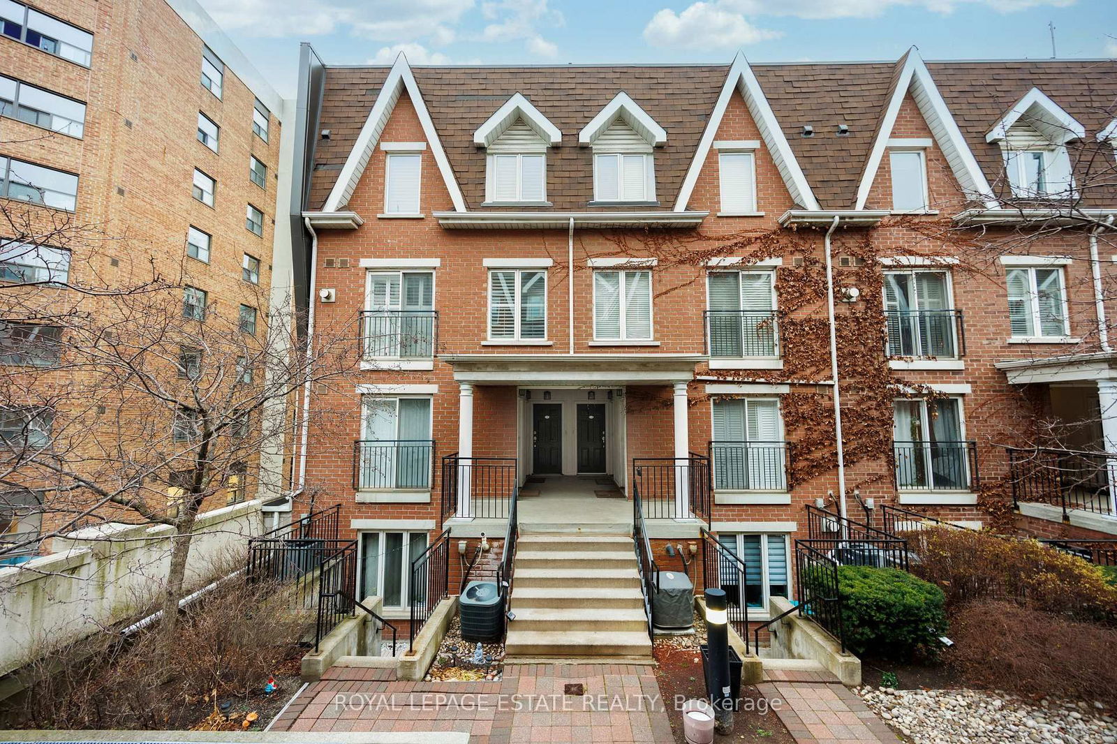 Townhouse for sale at 1203-22 Laidlaw Street, Toronto, South Parkdale, M6K 1X2 - MLS: W12029979