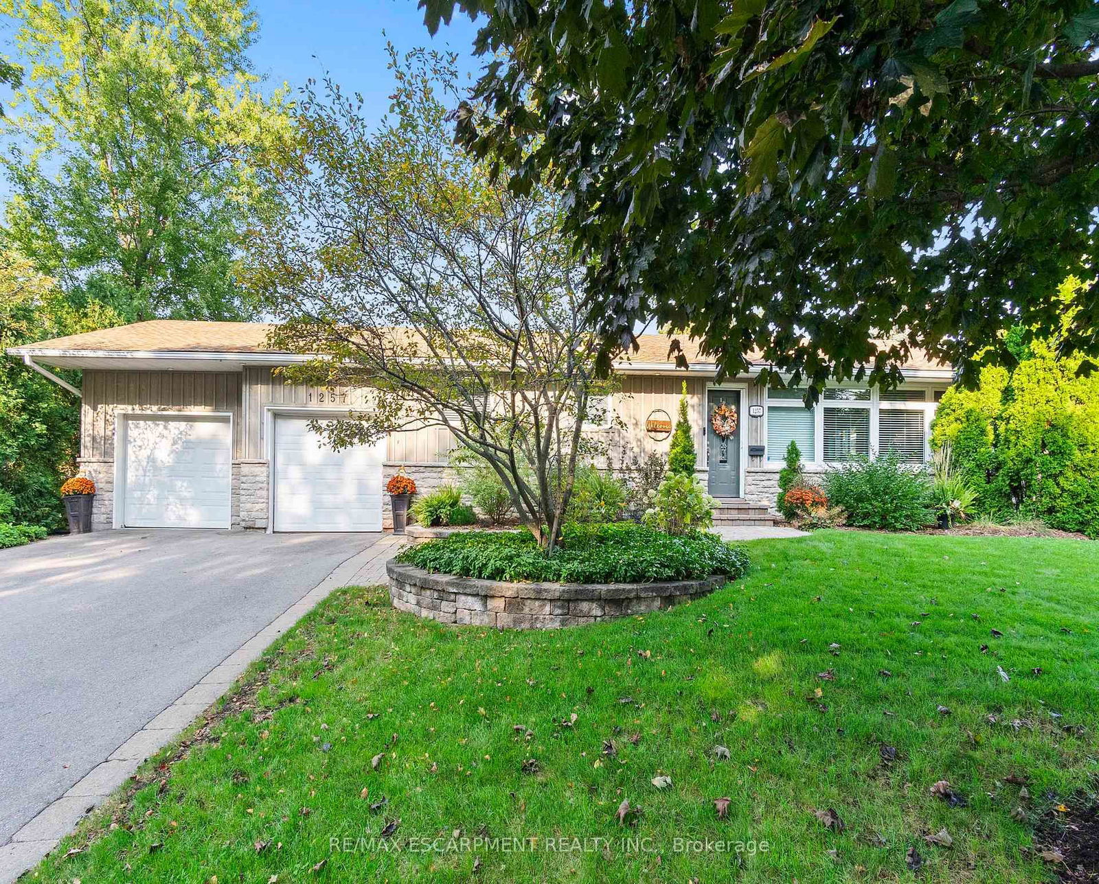 Detached House for sale at 1257 Hillview Crescent, Oakville, FA Falgarwood, L6H 2C6 - MLS: W12030202