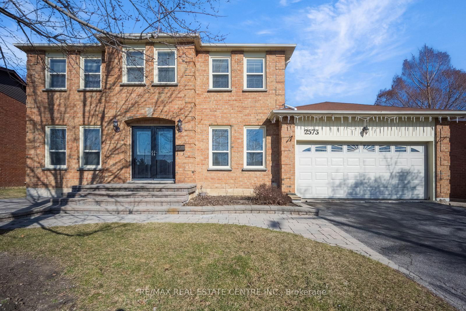 Detached House for sale at 2573 Oshkin Court, Mississauga, Meadowvale, L5N 3Z3 - MLS: W12030407