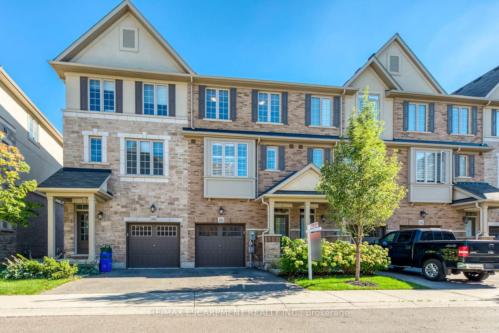 Townhouse for sale at 386 Belcourt Common N/A, Oakville, JM Joshua Meadows, L6H 0R1 - MLS: W12030409