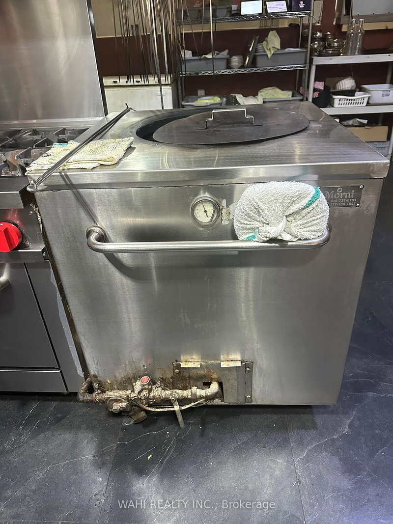 650 Plains Rd E, Burlington, L7T 2E9 | Image 3