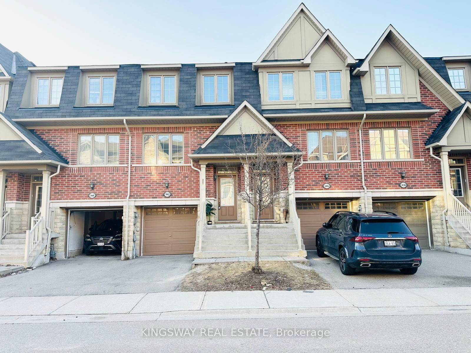 Townhouse for sale at 1442 Granrock Crescent, Mississauga, East Credit, L5V 1N4 - MLS: W12030468