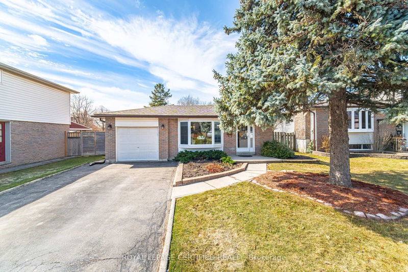 home for sale on 12 Grovetree Place