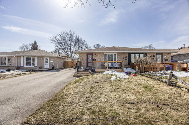75 Manor Crescent