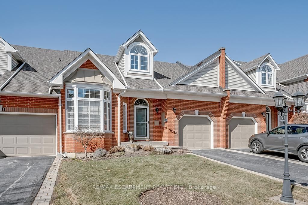 Townhouse for sale at 11-2141 Country Club Drive, Burlington, Rose, L7M 4E5 - MLS: W12031899