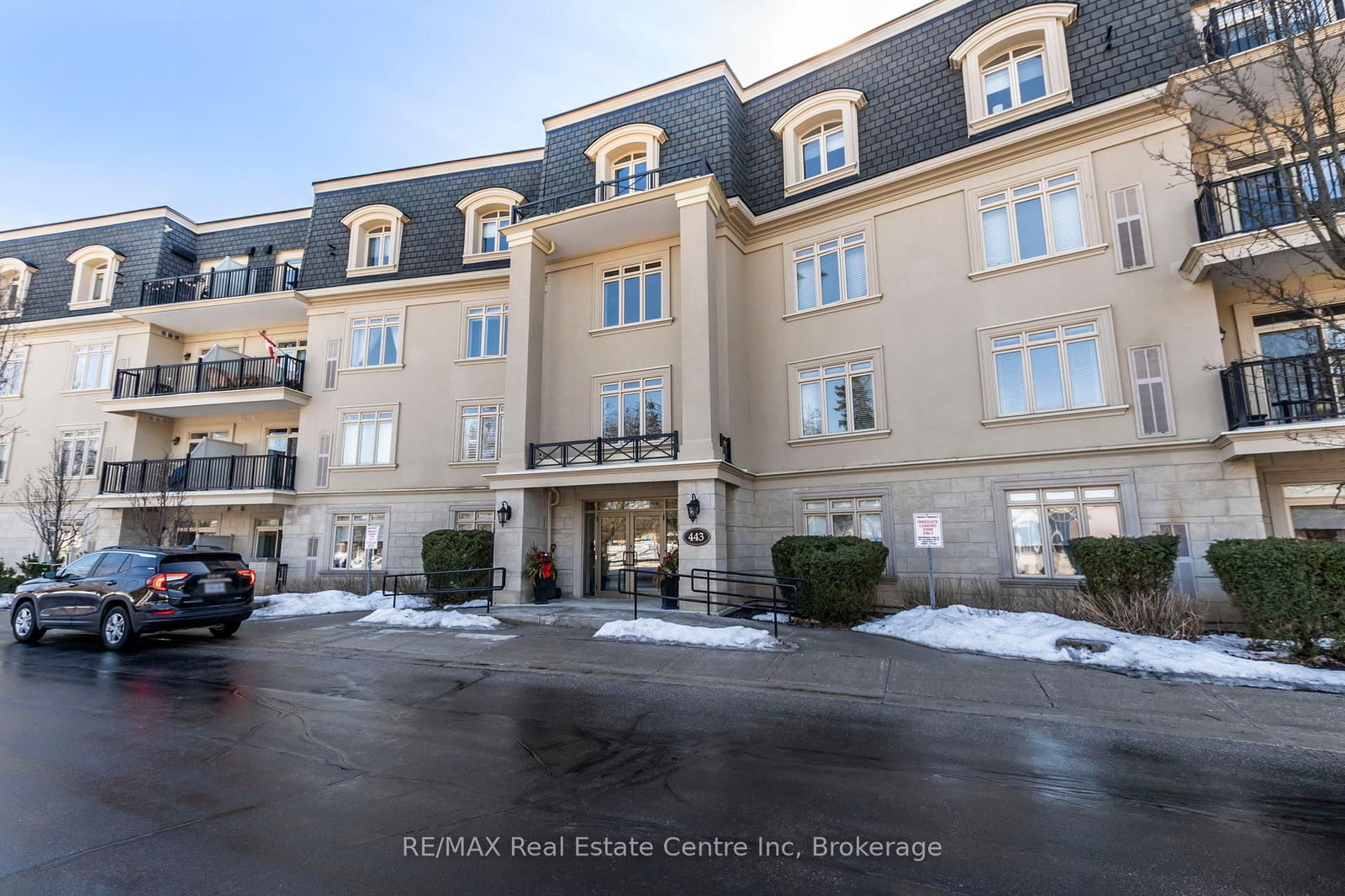 Condo for sale at 303-443 Centennial Forest Drive, Milton, TM Timberlea, L9T 6A1 - MLS: W12032959