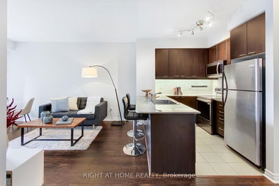 Unit 621 — 385 Prince Of Wales Dr, Mississauga - City Centre image-0-1