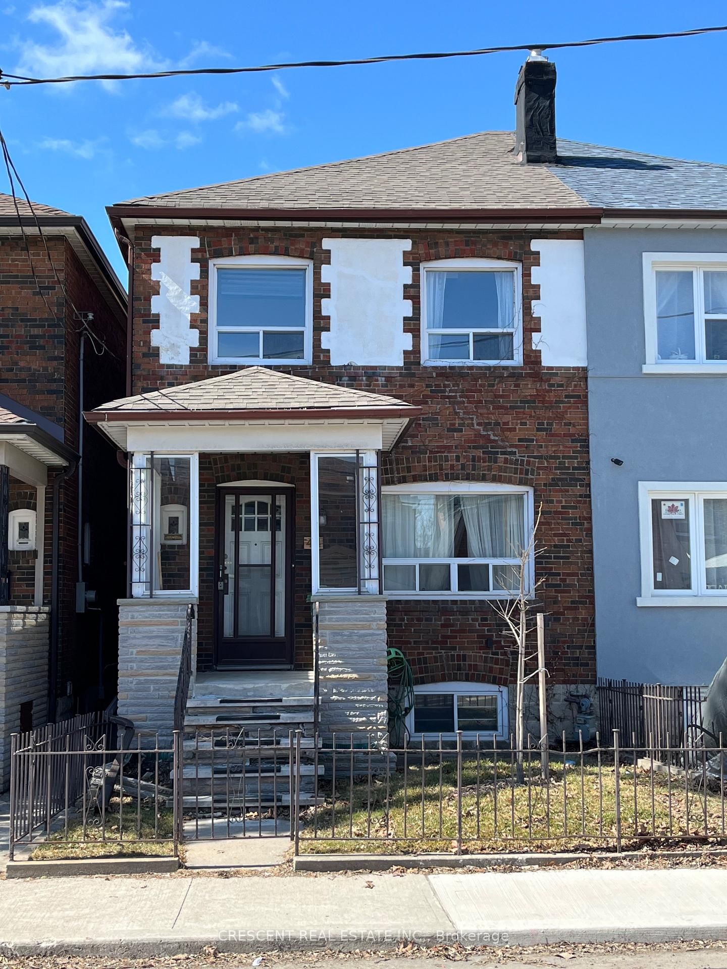 Semi-Detached House for sale at 44 Carling Avenue, Toronto, Dovercourt-Wallace Emerson-Junction, M6G 3S1 - MLS: W12033494