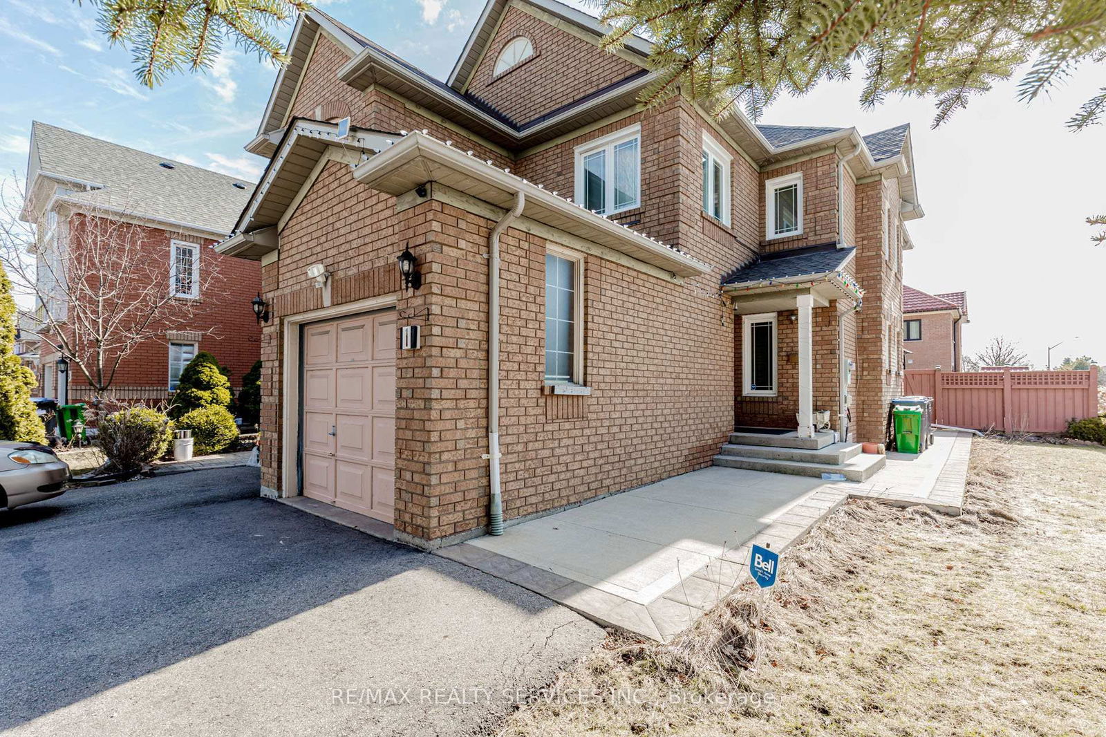 Semi-Detached House for sale at 1 Clover Bloom Road, Brampton, Sandringham-Wellington, L6R 1R8 - MLS: W12033525