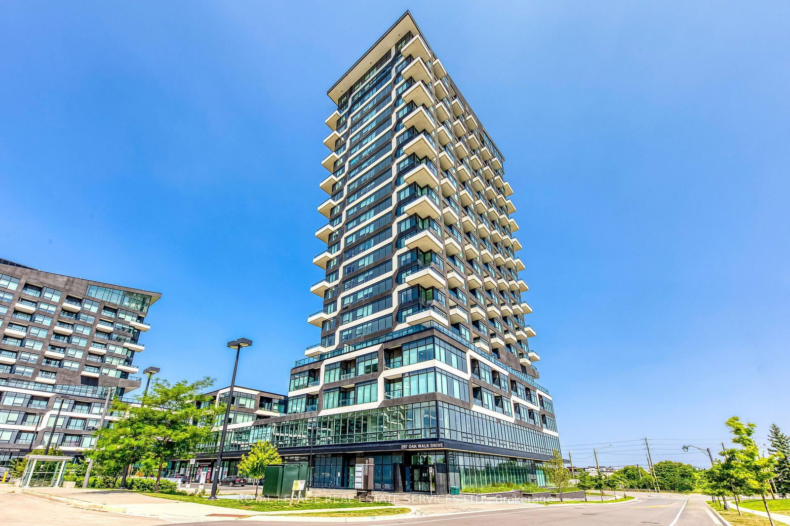 Condo for sale at 1108-297 Oak Walk Drive, Oakville, RO River Oaks, L6H 3R6 - MLS: W12033579