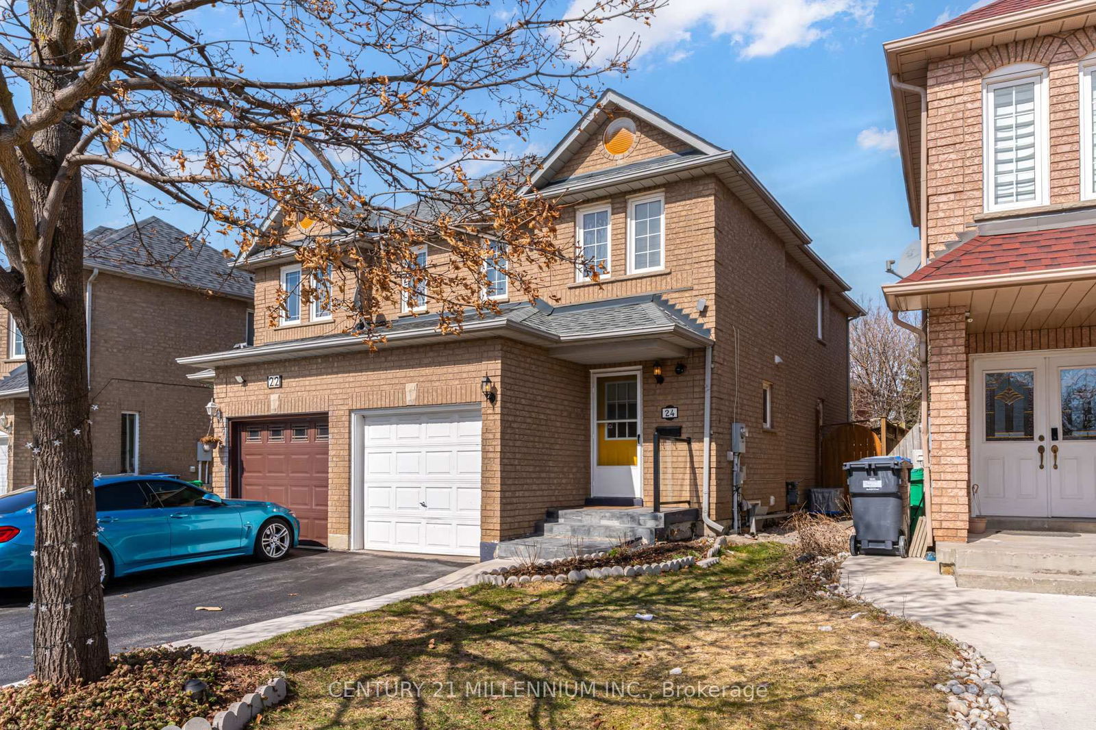 Semi-Detached House for sale at 24 Herkes Drive, Brampton, Fletcher's West, L6Y 4Z2 - MLS: W12033620