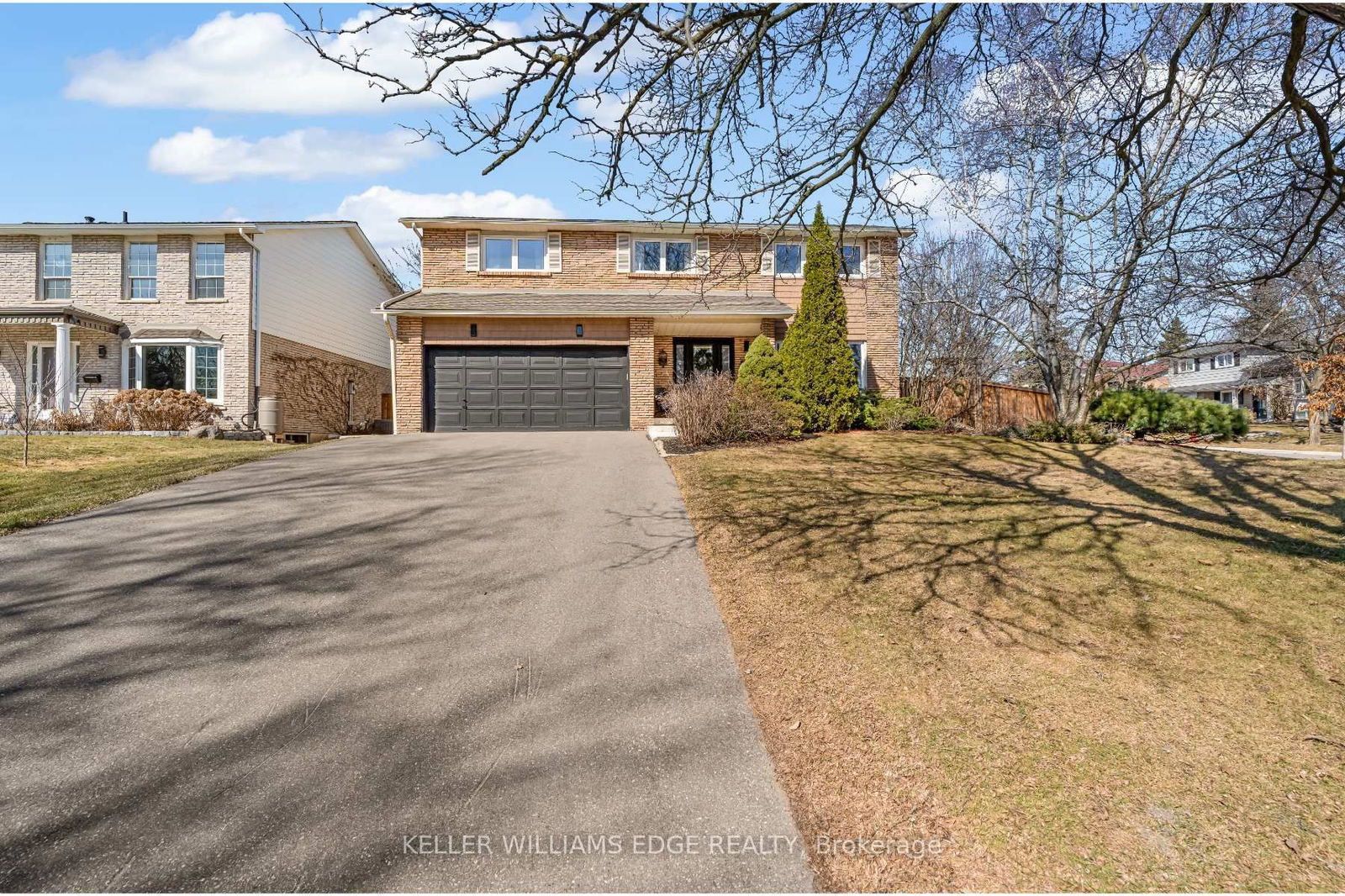 Detached House for sale at 1351 Bryanston Court, Burlington, Tyandaga, L7P 3N7 - MLS: W12033840