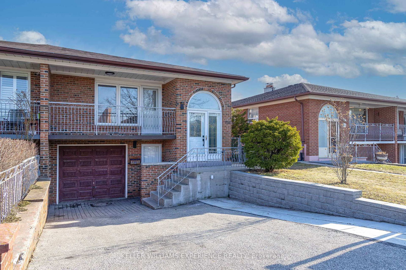 Semi-Detached House for sale at 156 Milady Road, Toronto, Humber Summit, M9L 2H8 - MLS: W12033877