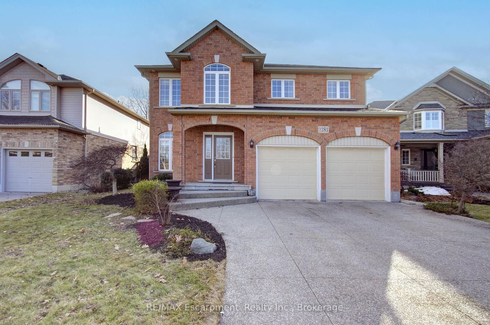 Detached House for sale at 3281 Star Lane, Burlington, Headon, L7M 5A4 - MLS: W12033899