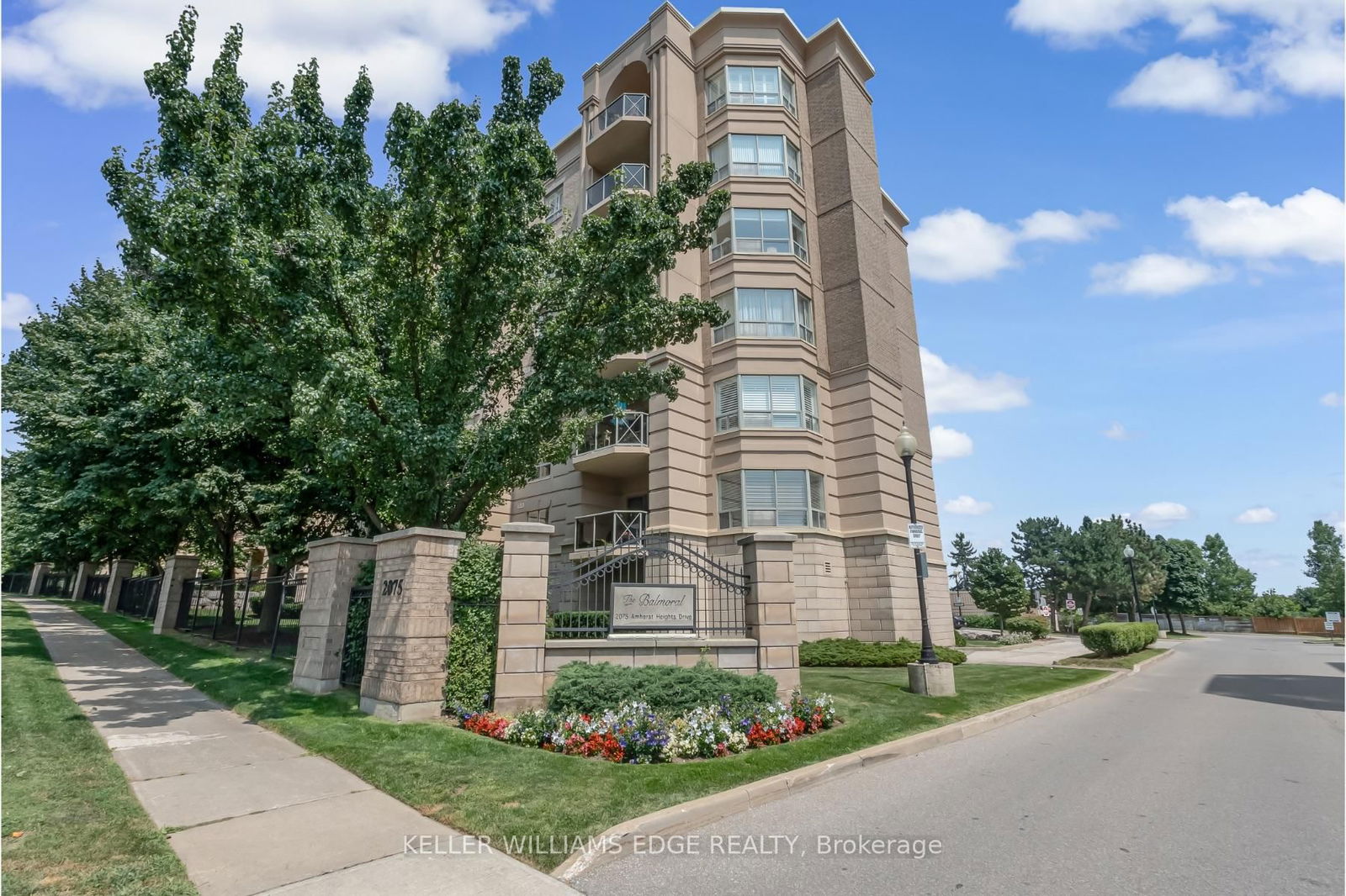 Condo for sale at 305-2075 Amherst Heights Drive, Burlington, Brant Hills, L7P 5B8 - MLS: W12034061