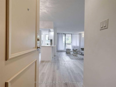 Unit 411 — 1615 Bloor Street — photo 6