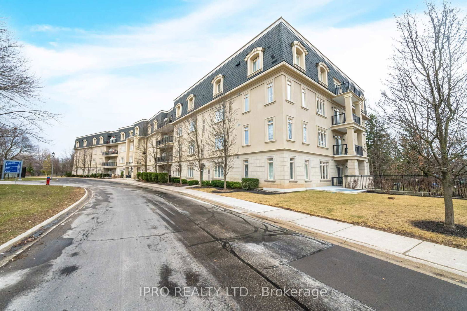 Condo for sale at PH 408-443 Centennial Forest Drive, Milton, TM Timberlea, L9T 6A1 - MLS: W12034368