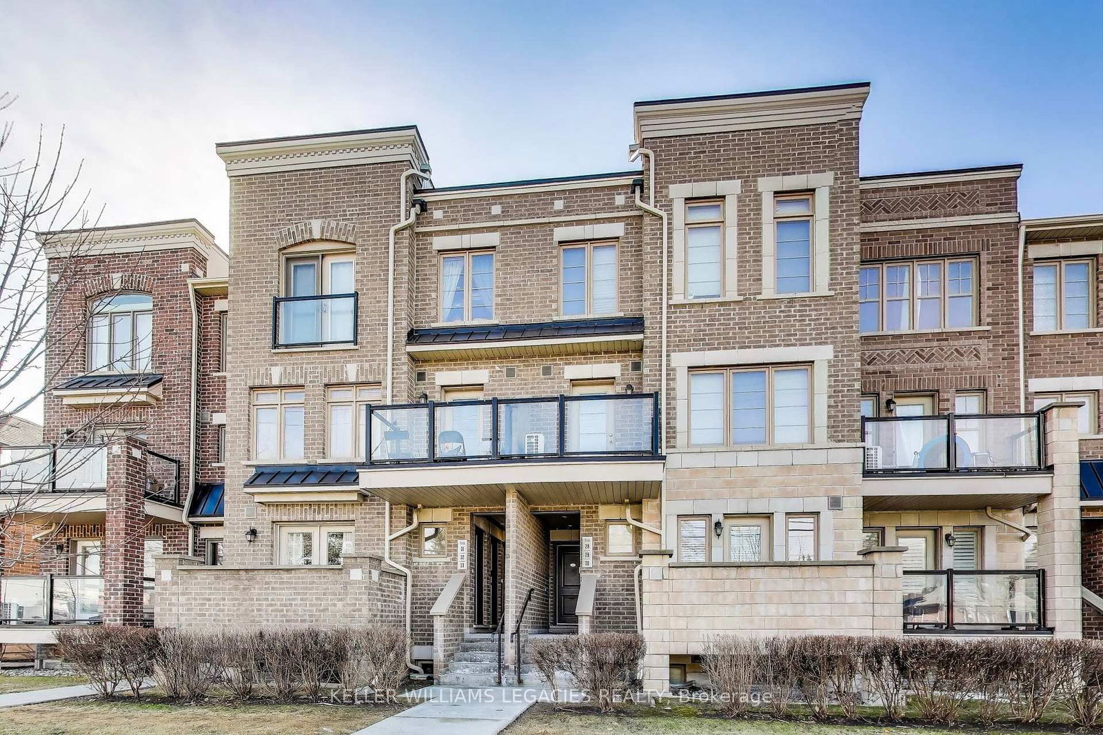 Townhouse for sale at 31-2335 Sheppard Avenue, Toronto, Humberlea-Pelmo Park W5, M9M 0E7 - MLS: W12034455