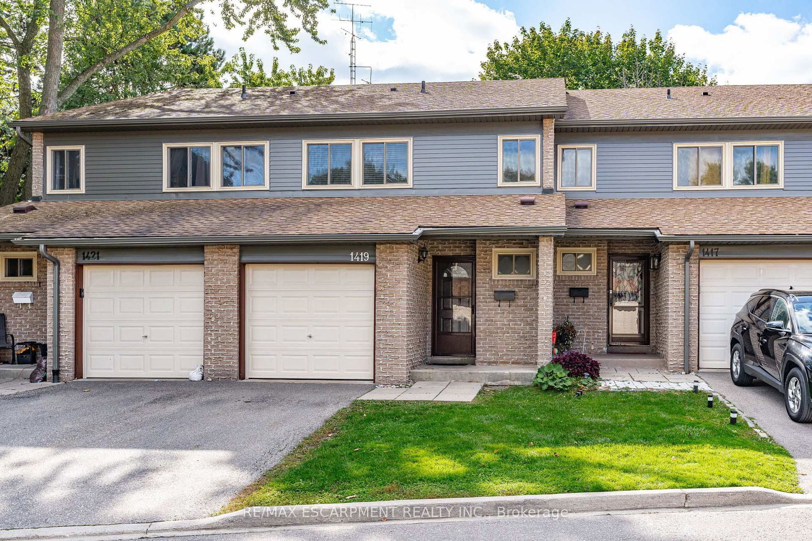 Townhouse for sale at 1419 Ester Drive, Burlington, Tyandaga, L7P 1L5 - MLS: W12034712