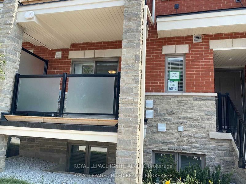 Townhouse leased at Unit 2-250 Lagerfeld Drive, Brampton, Northwest Brampton, L7A 5G9 - MLS: W12034926