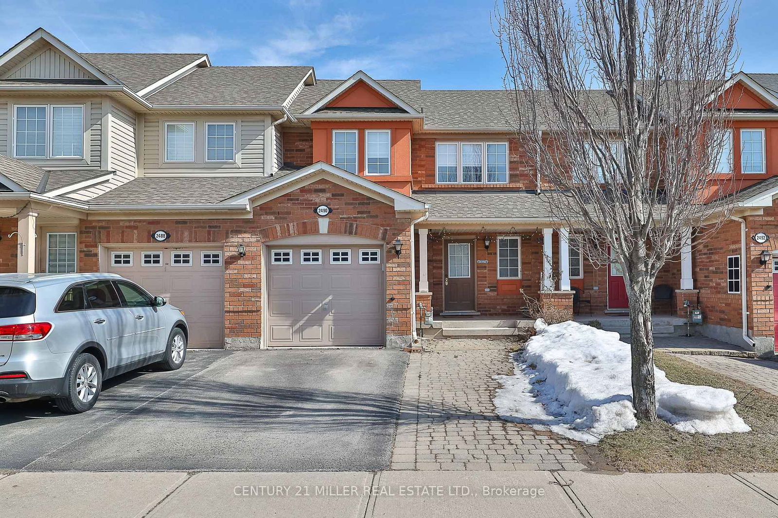 Townhouse for sale at 2490 Appalachain Drive, Oakville, WM Westmount, L6M 4S3 - MLS: W12034940