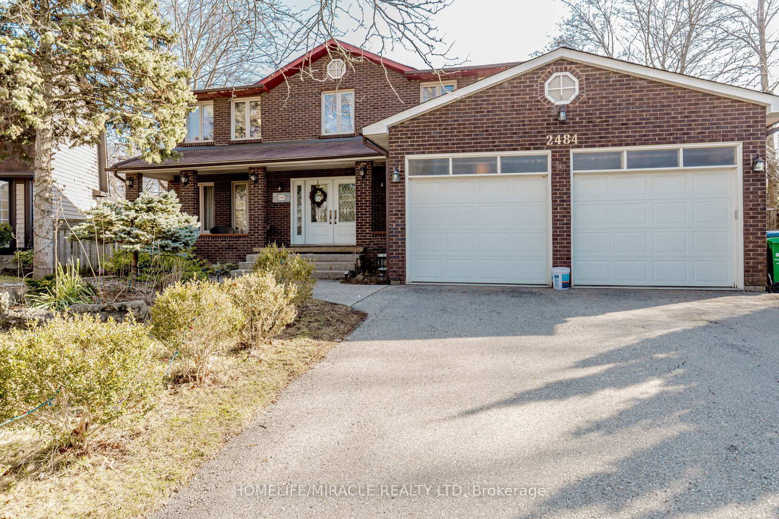 Listing photo 2