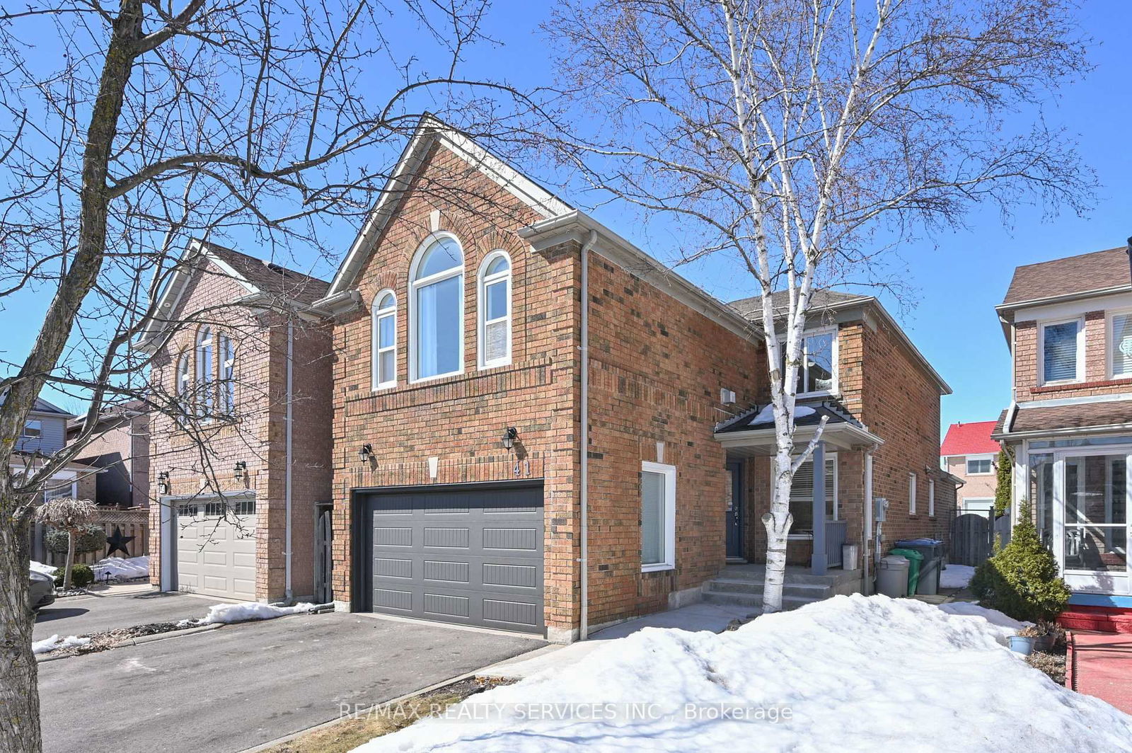 Detached House for sale at 41 Buttercup Lane, Brampton, Sandringham-Wellington, L6R 1N1 - MLS: W12035347