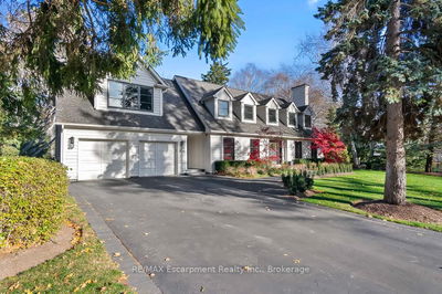 205 Forestwood Dr, Oakville - Morrison image-0-2