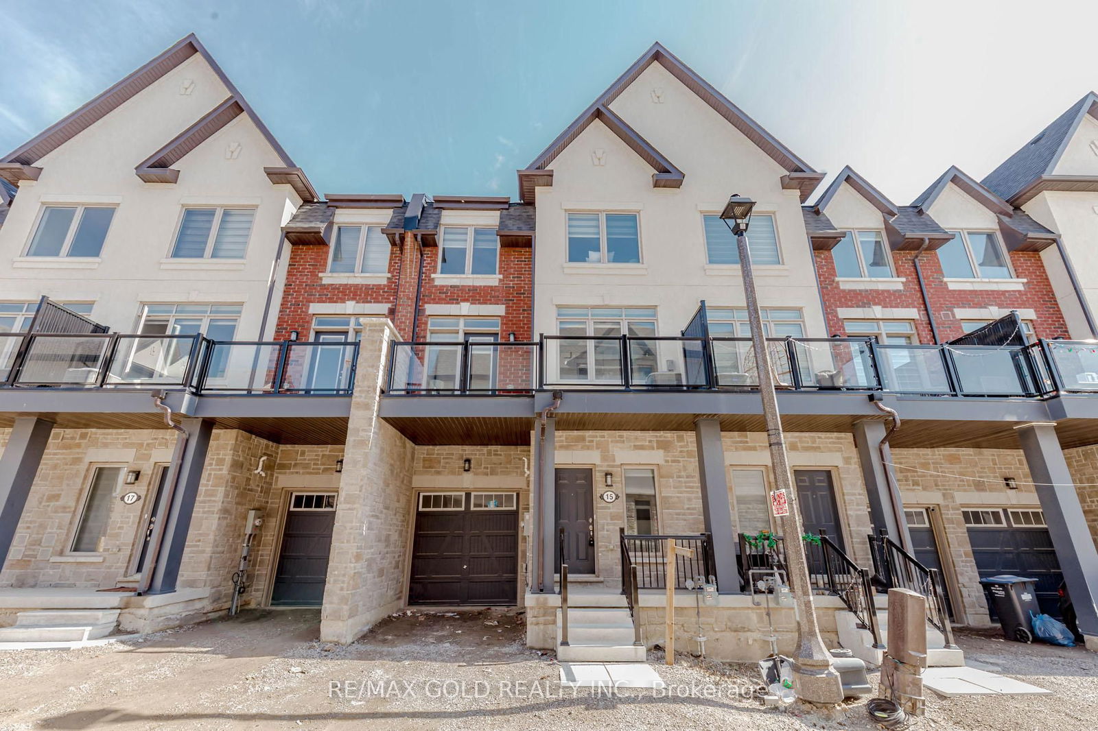 Townhouse for sale at 15 Tiveron Avenue, Caledon, Rural Caledon, L7C 4L4 - MLS: W12035803