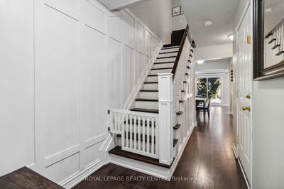 Unit 106 — 455 Apache Crt, Mississauga - Hurontario image-0-4