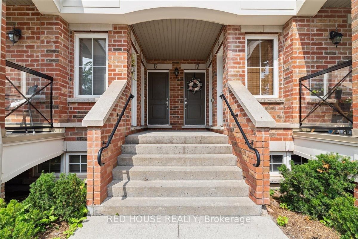 Townhouse for lease at 7-2551 Sixth Line, Oakville, RO River Oaks, L6H 0H7 - MLS: W12036435