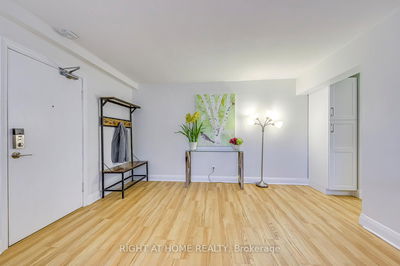 Unit 1 — 288 Reynolds St, Oakville - Old Oakville image-0-3