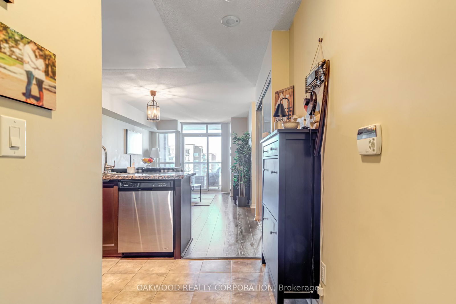 Condo for sale at 1109-3 Michael Power Place, Toronto, Islington-City Centre West, M9A 0A2 - MLS: W12036613