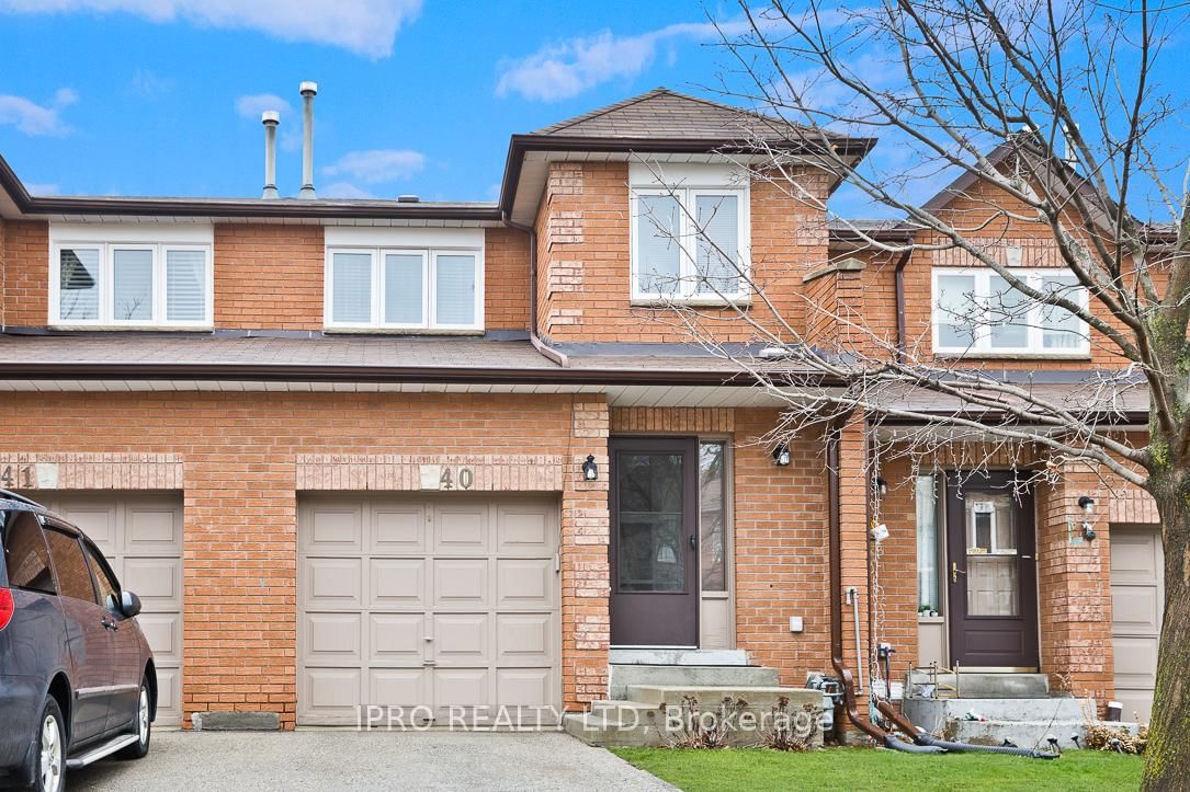 Townhouse for sale at 40-550 Steddick Court, Mississauga, Hurontario, L5R 3S8 - MLS: W12036993